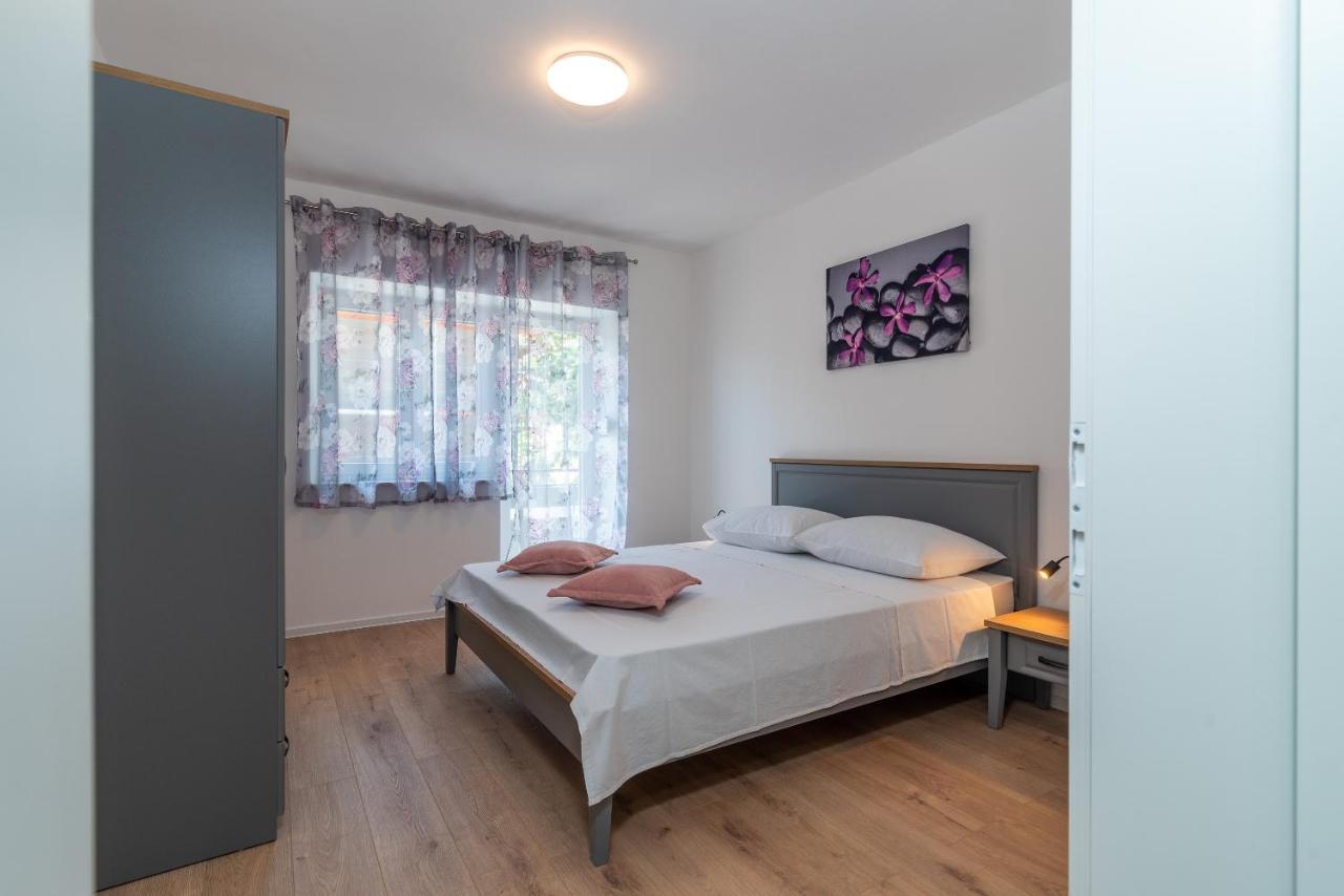 Apartman Galeb 트로기르 외부 사진