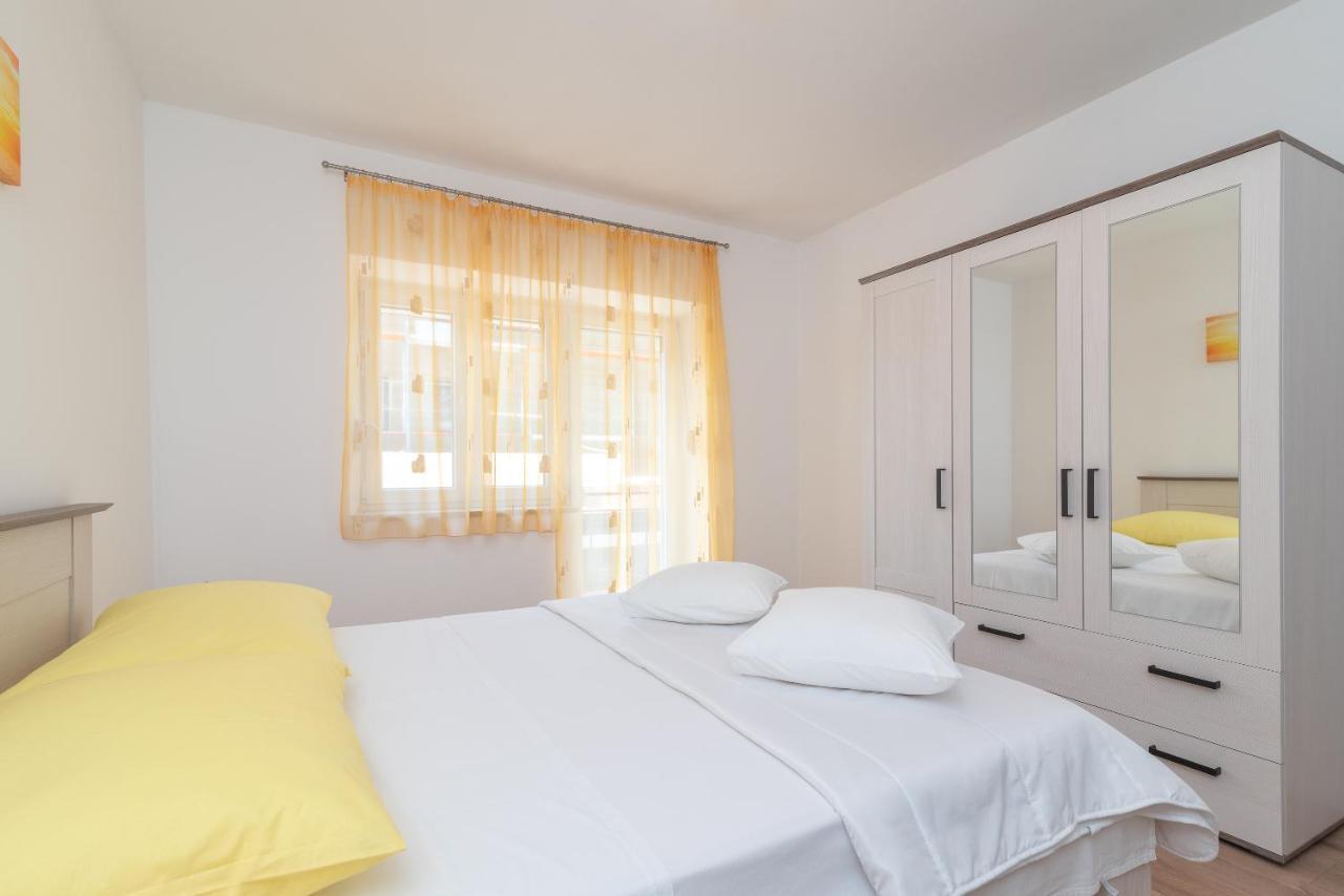 Apartman Galeb 트로기르 외부 사진