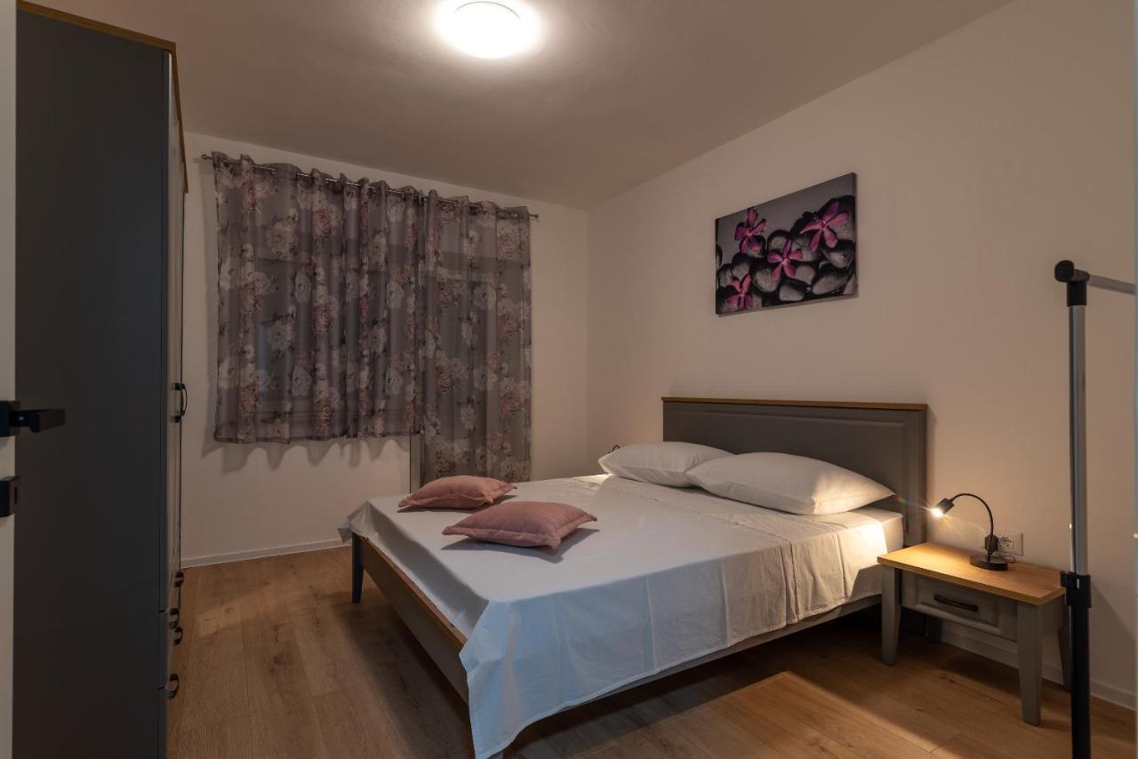 Apartman Galeb 트로기르 외부 사진